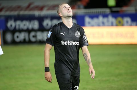 «Καμπάνα» 12 μηνών από τη FIFA σε πρώην παίκτη του ΟΦΗ - Γιατί συνέβη αυτό