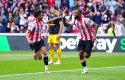 Η Μπρέντφορντ επέστρεψε στις νίκες «βυθίζοντας» τη Μάντσεστερ Γιουνάιτεντ