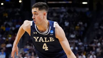 Ο Τζον Πουλακίδας βρήκε συμβόλαιο στο NBA