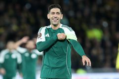 Η πορωτική ομιλία του Μπακασέτα και οι αντιδράσεις από την εξέδρα: Η παρακάμερα του Γιούνγκ Μπόις - Παναθηναϊκός (vid)