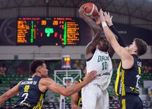 Δύσκολη απόδραση για τη Φενερμπαχτσέ από την έδρα της Νταρουσάφακα