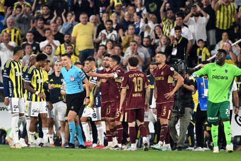 Σκάνδαλο στην Τουρκία: 152 διαιτητές εμπλέκονται σε παράνομο στοιχηματισμό!