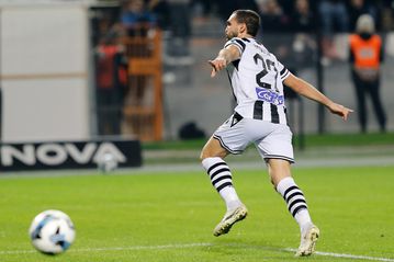 O ολοκληρωμένος Μαγκομέντ Οζντόεφ