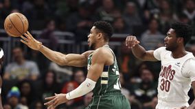 Oι Καβαλίερς λύγισαν τους Μπακς παρά την 40άρα του Αντετοκούνμπο