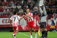 Τρομερή επίθεση Καστίγιο σε Τζόρτζεβιτς: «Γελάς και το πας και καλά στην πλακίτσα - Πες μας για τα πέναλτι που έβαζες»