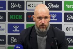 Τεν Χαχ για τις φήμες απόλυσής και της κριτικής του: «Αυτά πάνε πάντα μαζί, γύρω από τη Γιουνάιτεντ θα υπάρχει πάντα θόρυβος»