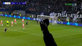 O Μπίρεθ μετά από σοβαρό λάθος του Γκατσανίγκα έκανε το 1-0 για τη Στουρμ Γκρατς