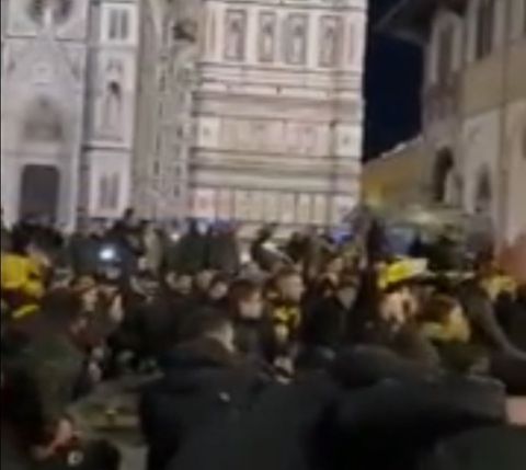 Οι οπαδοί της ΑΕΚ έκαναν την Φλωρεντίνα... Φιλαδέλφεια (vid)