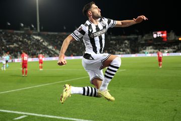 Ο ΠΑΟΚ άνοιξε το σκορ με τον Ιβανούσετς και έβαλε «φωτιά» στη Τούμπα