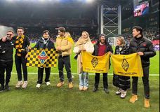 Η Κοπεγχάγη τίμησε τους 10 οπαδούς της Καϊράτ που ταξίδεψαν 5.000 χιλιόμετρα