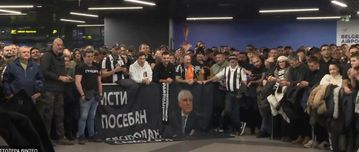 Χαμός στο Βελιγράδι για τον Ομπράντοβιτς: Χιλιάδες οπαδοί της Παρτίζαν τον περιμένουν στο αεροδρόμιο (live video)