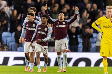 Άστον Βίλα και Πόρτο έτοιμες για απευθείας πρόκριση