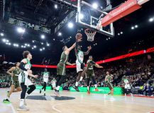 Ο κυριαρχικός Ναν και ο επιδραστικός Γκέιμπριελ!