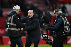 Ένταση στο «City Ground»: Ο Γκουαρδιόλα τα έβαλε με cameraman μετά τη νίκη της Σίτι (vid)