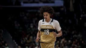 Εντυπωσιακοί Ουίζαρντς συνέτριψαν τους Ράπτορς