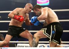 «Βόμβα»: Επιστρέφει στα ρινγκ ο Μιχάλης Ζαμπίδης!