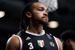 Ανησυχία στη Βίρτους Μπολόνια για τον Κάρσεν Έντουαρντς