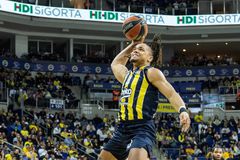 Φενέρμπαχτσε: Παρέμεινε στην κορυφή της Τουρκίας και τώρα... Ολυμπιακός!