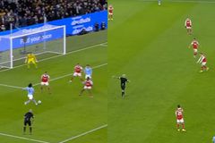 Ο Έντεγκααρντ τα έβαλε με τον Σαμπί Λοκόνγκα γιατί άφηνε κενό ανάμεσα στις γραμμές (vid)