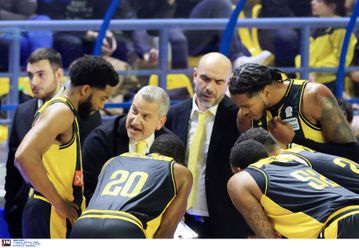 Η ικανοποίηση του Ζούρου για την προσπάθεια και τα 2 μεγάλα «θέλω» για αλλαγές στην ΑΕΚ