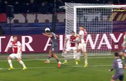 Προβάδισμα ξανά για τον Ολυμπιακό κόντρα στον Άγιαξ με τον Έσε (vid)