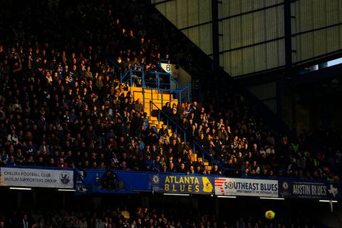 Οπαδοί της Τσέλσι μαχαιρώθηκαν από ultras της Νάπολι - Χωρίς κίνδυνο οι δύο φίλαθλοι