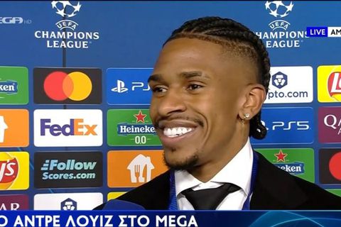 «Τρελάθηκε» με τον κόσμο του Ολυμπιακού ο Αντρέ Λουίζ: «Θα κάνω τα πάντα για την ομάδα»