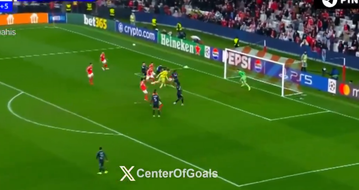 Ασύλληπτο: Η Μπενφίκα με γκολ του τερματοφύλακά της πέρασε στην επόμενη φάση του Champions League (Vid)