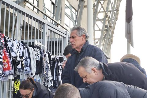 Λύγισε για τους αδικοχαμένους οπαδούς του ΠΑΟΚ ο Άγγελος Αναστασιάδης (pic)