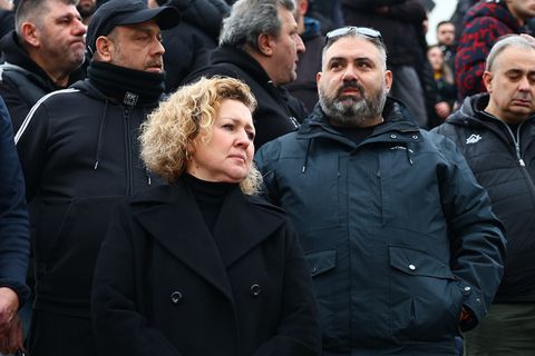 Επιμνημόσυνη δέηση στην Τούμπα για τους οπαδούς του ΠΑΟΚ –  Στιγμές συγκίνησης για την Μαρία Γκοντσάρεβα (pic)