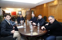 Ολοκληρώθηκε η συνάντηση Αυγενάκη με την επιτροπή της Super League 2 - Πρόσφορο έδαφος για επανέναρξη