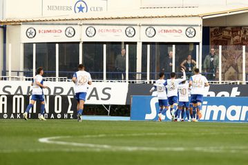 «Τριάρα» του Ατρομήτου των δέκα παικτών στην... αδιάφορη Λαμία