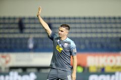 Η αποθέωση στον Καρλίτος και το πάρτι στα αποδυτήρια από τους παίκτες της Λαμίας (gallery)