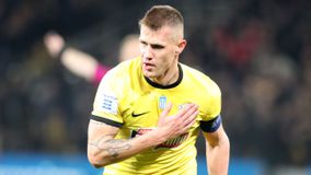 Με φοβερό τελείωμα του Σιμάνσκι η ΑΕΚ άνοιξε το σκορ εναντίον του ΠΑΣ Γιάννινα