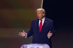 Τραμπ: «Ο Χαμενεΐ είναι νεκρός»