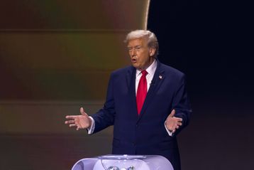 Τραμπ: «Ο Χαμενεΐ είναι νεκρός»