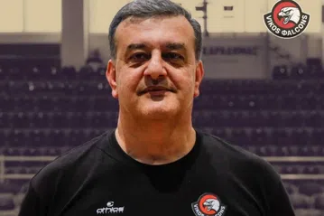 Ο Θανάσης Γιαπλές ο νέος προπονητής του Βίκου Ιωαννίνων (pic)