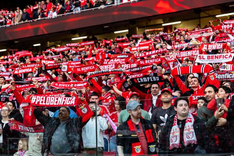 Η Μπενφίκα προχώρησε στην αποβολή πέντε οπαδών - Ο λόγος