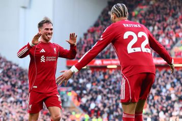 Άνετη η Λίβερπουλ με πεντάρα στην Γουέστ Χαμ - Η Μπρέντφορντ πήρε την νίκη με ανατροπή κόντρα στην Μπέρνλι