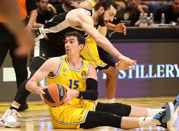 «Διαστημική» η Μακάμπι κόντρα στη Βίρτους, έκανε ρεκόρ σε ασίστ