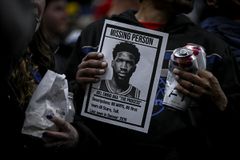 To troll των Νάγκετς για την απουσία του Εμπίντ στο Ντένβερ (vid)