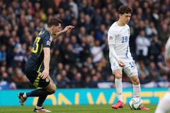 Ο Καρέτσας συστήθηκε στους φιλάθλους κάνοντας «γκελάκια» (vid)