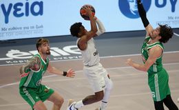 Η ανατροπή του αιώνα κόντρα σε όλους βρήκε... σίδερο και ο Παναθηναϊκός μπήκε σε περιπέτειες