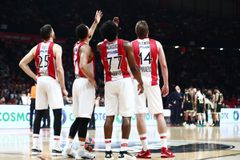 Η αστοχία στα γκαρντ και η... μη τροφοδότηση στους ψηλούς που πρέπει να αλλάξει