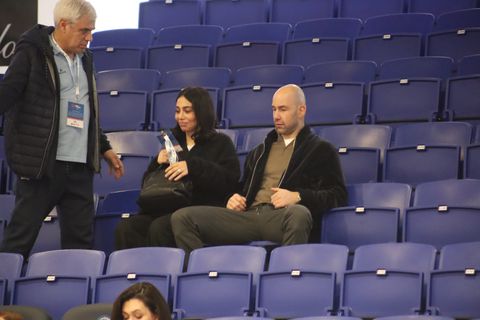 Ο Βασίλης Σπανούλης στη Μύκονο για να παρακολουθήσει τον γιο του