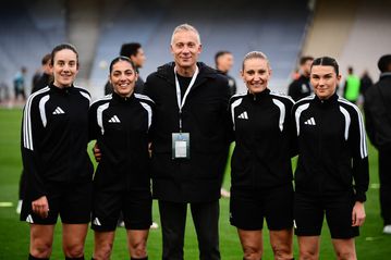 Γράφτηκε ιστορία: Η αμιγώς γυναικεία διαιτητική τετράδα του Καλαμάτα-Ηρακλής (pic)