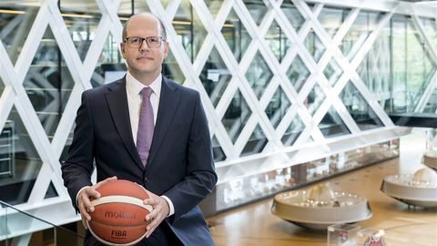 Το Παγκόσμιο Κύπελλο του 2027 θα γίνει στο Κατάρ και ο γενικός γραμματέας της FIBA δηλώνει ενθουσιασμένος