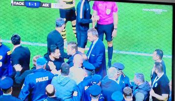 Ο κακός χαμός μεταξύ των πάγκων στο ΠΑΟΚ - ΑΕΚ (gallery)