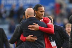 Φαν Ντάικ - Σλοτ: Από αντίπαλοι στην Ολλανδία, πρωταθλητές Αγγλίας με τη Λίβερπουλ ως αρχηγός και προπονητής