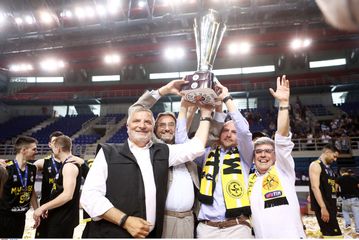 Το Μαρούσι πανηγύρισε την κατάκτηση του πρωταθλήματος της Elite League μαζί με τον Γιώργο Πατούλη